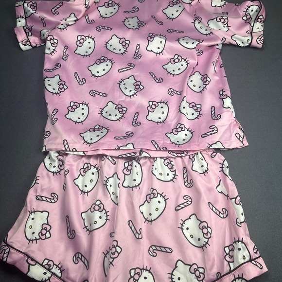 Hello Kitty Pajama Set Forever 21 Pink Kawaii Sleepwear Women's Outfit - Picture 10 of 10